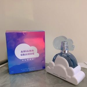 Ariana Grande Cloud perfume